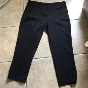 Lululemon On the Move pant size 12 Ponte